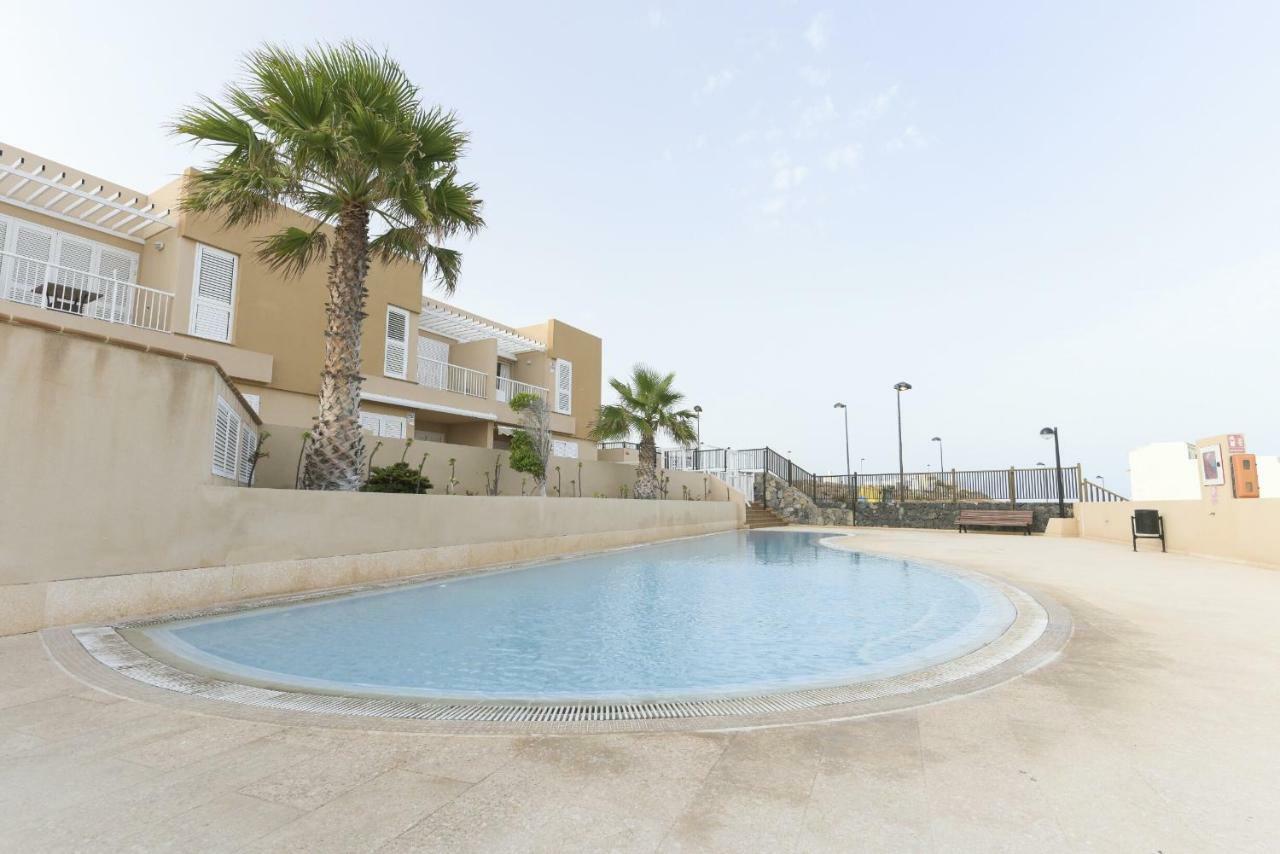 Apartamento En Residencial Cary 2. ポリス・デ・アボナ エクステリア 写真